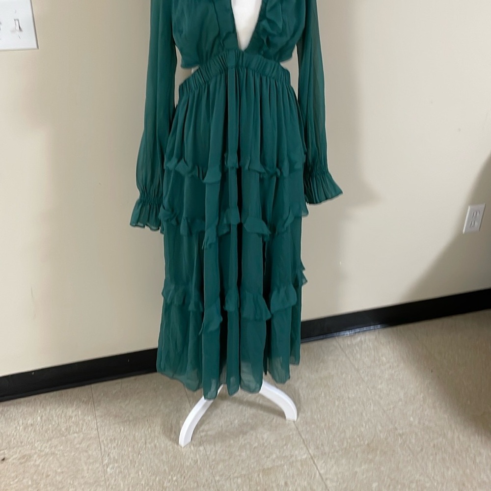 ASOS Green Ruffled Tiered Long Sleeve Dress - Picture 5 of 5